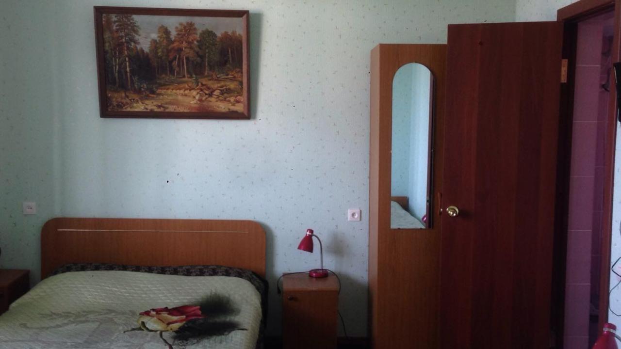 У Людмилы Гагра Экстерьер фото